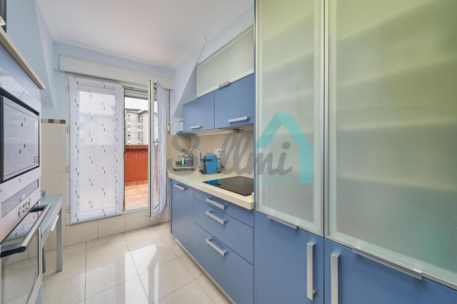 Apartmán Atico Salesas Oviedo Exteriér fotografie